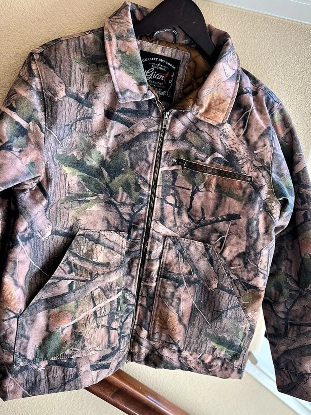 Beautiful Giant Camo Canvas Jacket Grail Piece For Gorpcore/Streetwear Rotation!